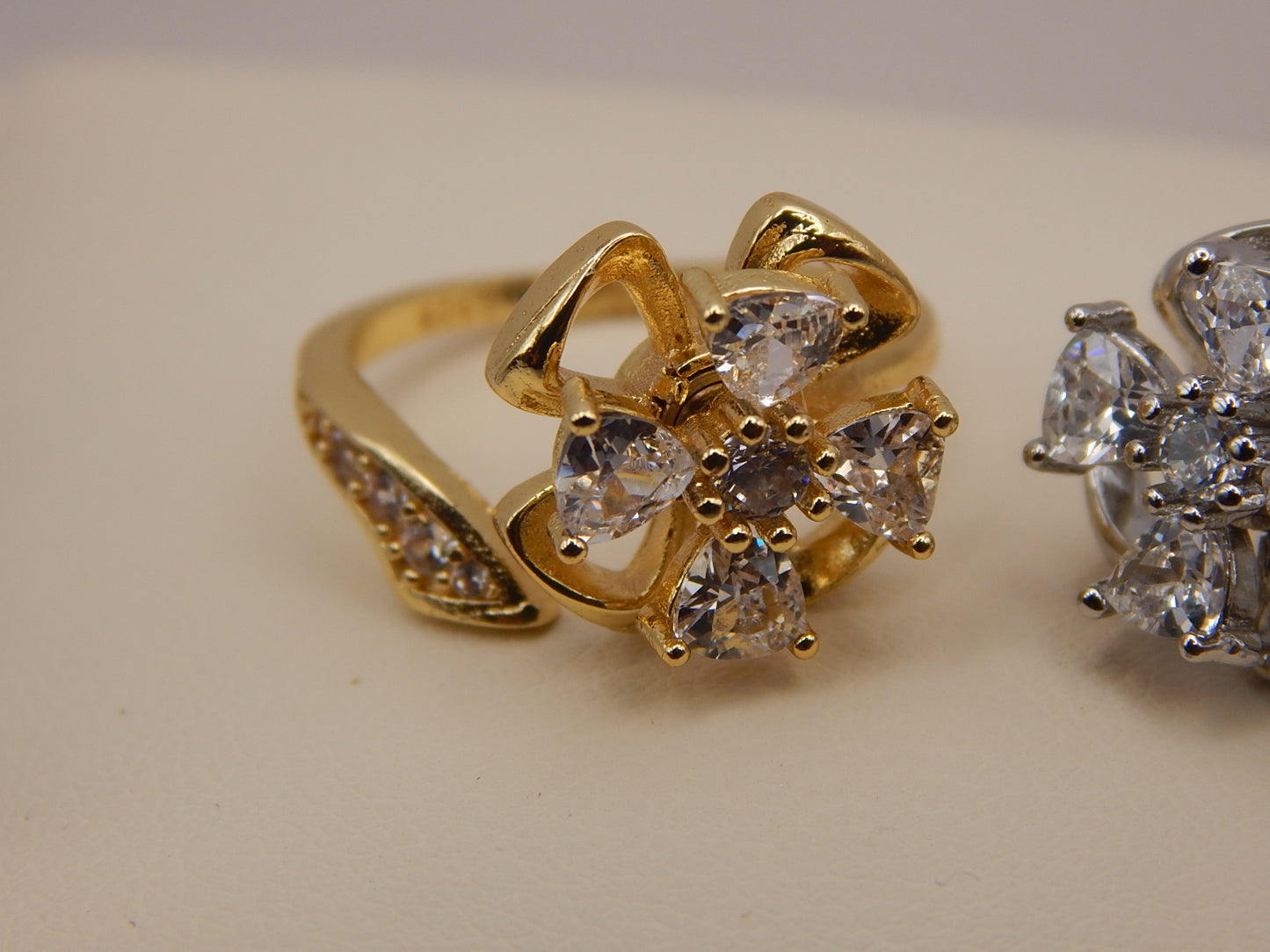 Jardin Spinning Adjustable Ring — Gold & Silver